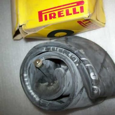 Camera d'aria epoca 3.00-12 Pirelli