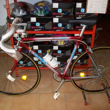 Bici corsa Giant CADEX NUOVA del 1990